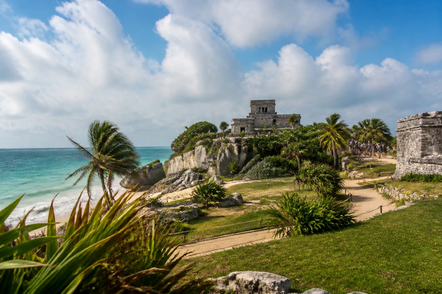 Ancient structures and tropical vegetation at Tulum